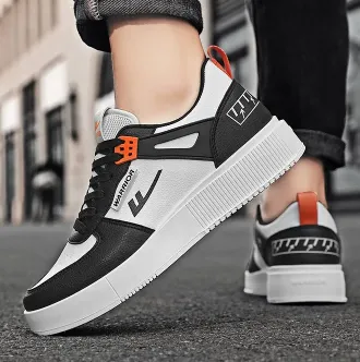 Urban Roam Casual Shoes